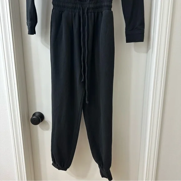 Evereve Myra Black Long Sleeve Jumpsuit, Size XS - Picture 4 of 12